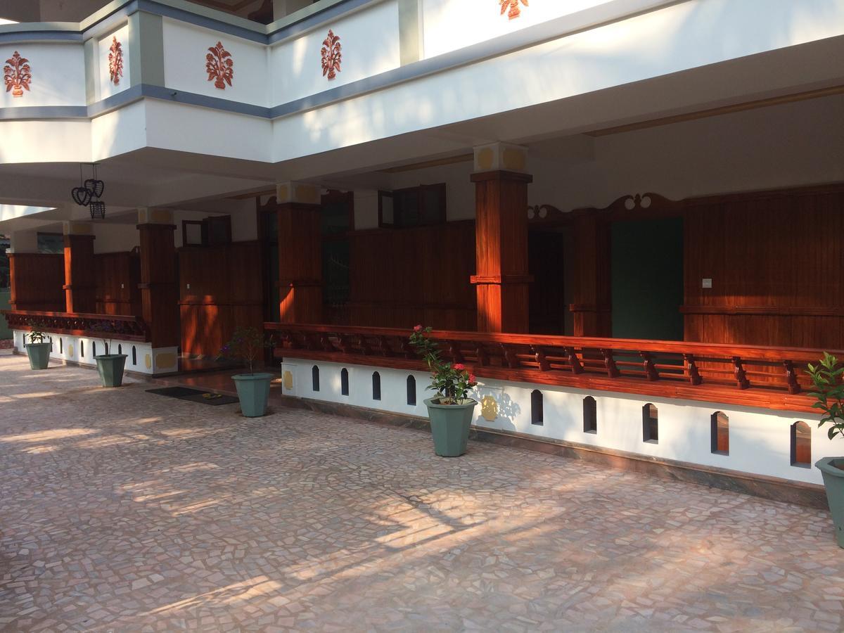 Seawin Beach Resort Varkala Exterior photo